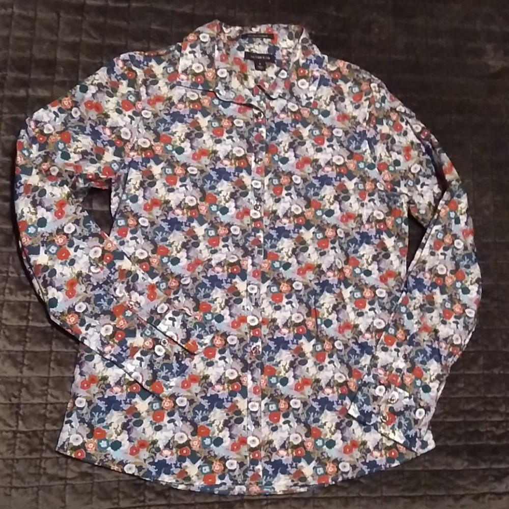 Lands' End button up floral shirt